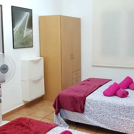 Calle Frailes, 7 2 Apartment